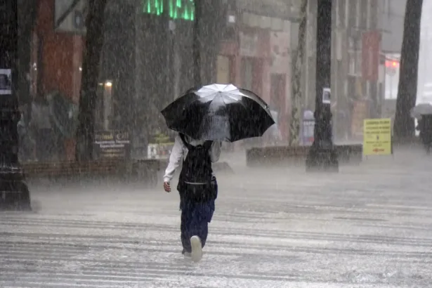 sao-paulo-deve-ter-chuva-isolada-e-maxima-de-26°c-nesta-quinta-(9)