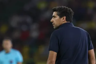 stjd-suspende-tecnico-do-palmeiras-por-oito-jogos