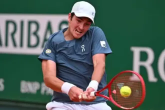 joao-fonseca-vence-matteo-berrettini-e-chega-as-quartas-de-um-masters-1000-pela-primeira-vez-na-carreira