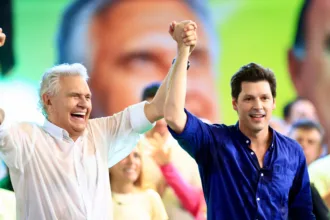 em-luziania,-daniel-e-caiado-destacam-transformacao-do-entorno-do-df-e-relembram-“anos-de-abandono-“