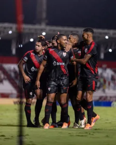 em-busca-das-primeiras-vitorias,-equipes-goianas-entram-em-campo-pelas-serie-b,-c-e-d-neste-domingo-(12)