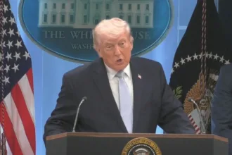 trump-diz-que-eua-iniciarao-bloqueio-do-estreito-de-ormuz-“imediatamente”-–-cnn-brasil