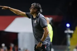 apos-derrota-em-casa,-angelo-luiz-e-demitido-pelo-anapolis