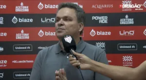 “estao-estragando-a-serie-b”,-critica-adson-sobre-horarios-dos-jogos