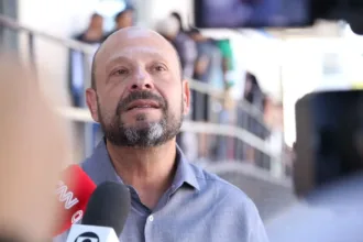 lula-demite-presidente-do-inss-e-anuncia-substituta