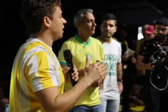 passagem-de-nikolas-por-goiania-expoe-crise-interna-no-pl-goiano;-entenda