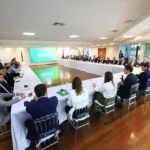 em-reuniao-do-secretariado,-daniel-vilela-cobra-ritmo-da-equipe-e-reforca-continuidade-do-governo