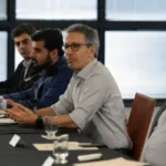 cotado-para-vice-de-flavio,-zema-critica-‘frutas-podres’-no-pl