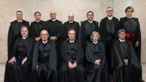 relator-da-cpi-do-crime-organizado-pede-indiciamento-de-moraes-e-outros-dois-do-stf