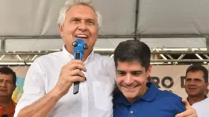 acm-neto-crava-apoio-a-caiado;-flavio-bolsonaro-pede-espaco-na-bahia