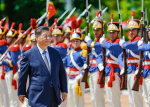 lider-chines-acusa-trump-de-impor-‘lei-da-selva’-ao-mundo