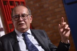 gilmar-diz-que-cpi-“nao-tem-base-legal”-para-pedir-indiciamento-de-ministros-do-stf