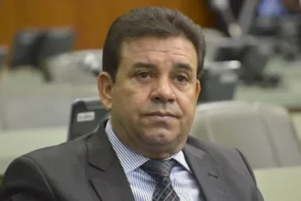 justica-extingue-acao-contra-messac,-acusado-de-ter-funcionarios-fantasmas-na-assembleia