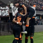 saiba-onde-assistir-a-partida-entre-corinthians-e-independiente-santa-fe-pela-libertadores-–-meutimaocom.br