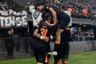 saiba-onde-assistir-a-partida-entre-corinthians-e-independiente-santa-fe-pela-libertadores-–-meutimaocom.br