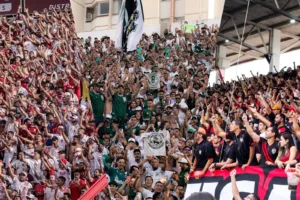 quem-manda-na-arquibancada?-goias-lidera-em-socios,-vila-aparece-na-sequencia-e-atletico-aparece-em-ultimo;-confira-os-numeros