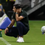 stjd-reduz-pena,-mas-abel-ferreira-ficara-fora-do-comando-do-palmeiras-por-mais-quatro-jogos