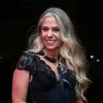 adriane-galisteu-revela-motivo-para-ter-evitado-o-alcool-ate-os-37-anos