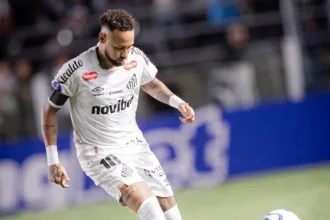 maioria-dos-brasileiros-apoia-convocacao-de-neymar-para-a-copa-do-mundo,-aponta-datafolha