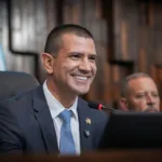 apos-entraves-judiciais,-alerj-elege-douglas-ruas-como-presidente