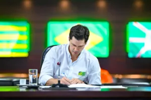 alta-do-petroleo-leva-goias-a-subsidiar-diesel-com-r$-0,60-por-litro;-veja-impacto