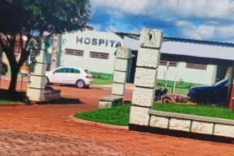 adolescente-e-primeira-dama-saem-no-tapa-apos-desentendimento-em-hospital-de-santa-rosa-de-goias