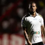 vila-nova-se-pronuncia-em-relacao-a-denuncia-de-racismo-no-duelo-contra-o-operario-pr