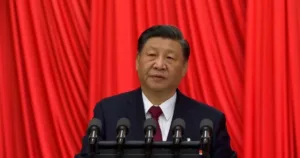 xi-jinping-diz-que-ormuz-deve-reabrir-em-meio-a-incerteza-entre-eua-e-ira-–-cnn-brasil