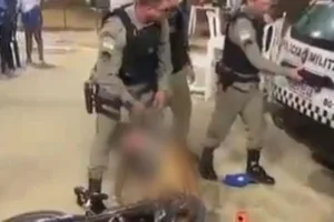 homem-desmaia-apos-receber-tapa-de-policial-durante-abordagem-no-rn.-video