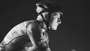 ciclista-cai-e-morre-durante-competicao-em-trilha-no-vale-do-itajai,-em-santa-catarina