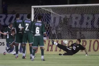 goias-e-cruzeiro-ja-se-enfrentaram-pelas-semifinais-da-copa-do-brasil;-relembre-como-foram-os-duelos