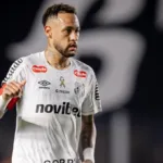 album-de-figurinhas-da-copa-e-lancado-na-espanha-e-nao-tem-neymar-na-selecao-brasileira,-diz-jornal;-veja-foto