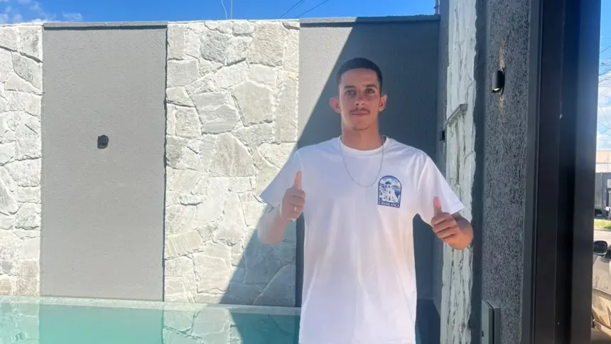 ‘meus-sonhos-acabaram’:-companheira-lamenta-morte-de-motociclista-em-acidente-com-empilhadeira-em-trindade