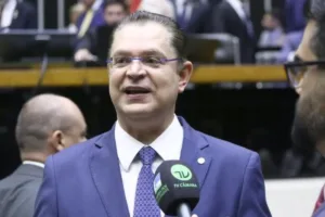 pl-deve-apoiar-pec-6×1,-mas-exige-contrapartidas