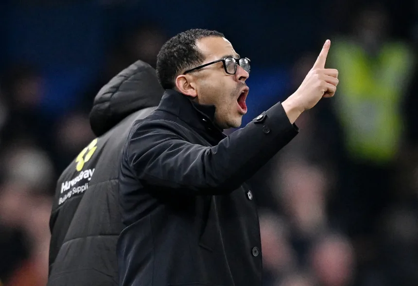 com-uma-vitoria-nos-ultimos-oito-jogos,-chelsea-anuncia-demissao-de-treinador