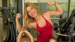 virginia-fonseca-anuncia-mensalidade-de-37-dias-para-mulheres-em-academia-em-goiania;-assista