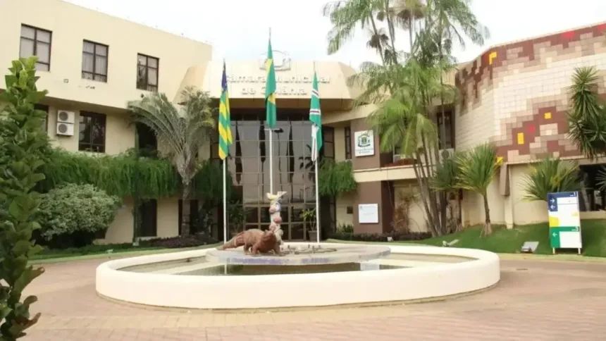 concurso-da-camara-de-goiania-pode-ter-suspensao-parcial-apos-candidato-ligado-a-banca-ficar-em-1o-lugar