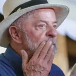 lula-diz-que-convocou-delegados-da-pf-que-estao-“fingindo-trabalhar”