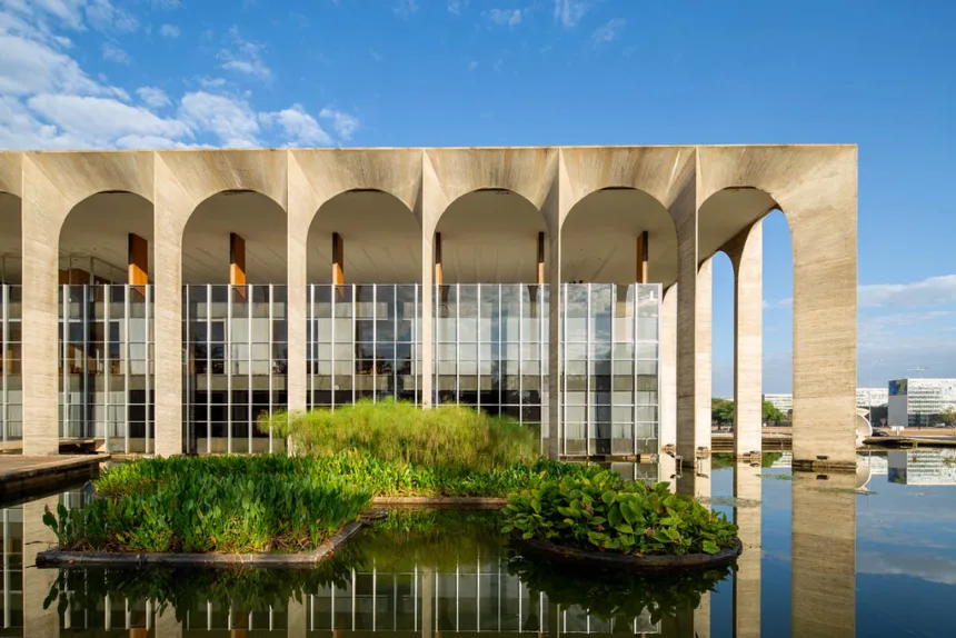 funcionario-dos-eua-deixa-o-brasil-apos-governo-lula-aplicar-reciprocidade-–-jovem-pan