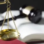 stj:-ministro-afastado-por-assedio-sexual,-buzzi-mantem-salario-de-r$-100-mil-com-penduricalhos