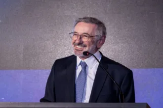 acordo-entre-goias-e-eua:-ministro-diz-que-terras-raras-cabe-a-uniao