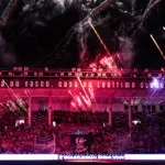 vasco-e-absolvido-pelo-stjd-por-interrupcao-do-var,-mas-e-multado-por-sinalizadores