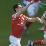 dominik-kohr-marca-golaco-no-comeco-do-primeiro-tempo-em-mainz-05-x-bayern-pela-bundesliga