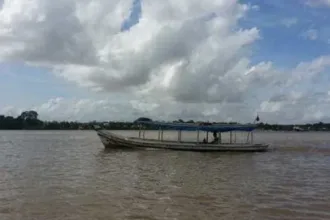 quatro-sao-presos-com-carga-de-grude-de-peixe-avaliada-em-r$-1-mi-no-amapa