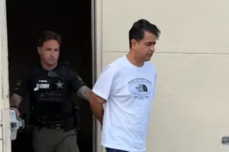 goiana-relata-golpe-ao-tentar-regularizacao-nos-eua;-grupo-de-brasileiros-e-preso-na-florida
