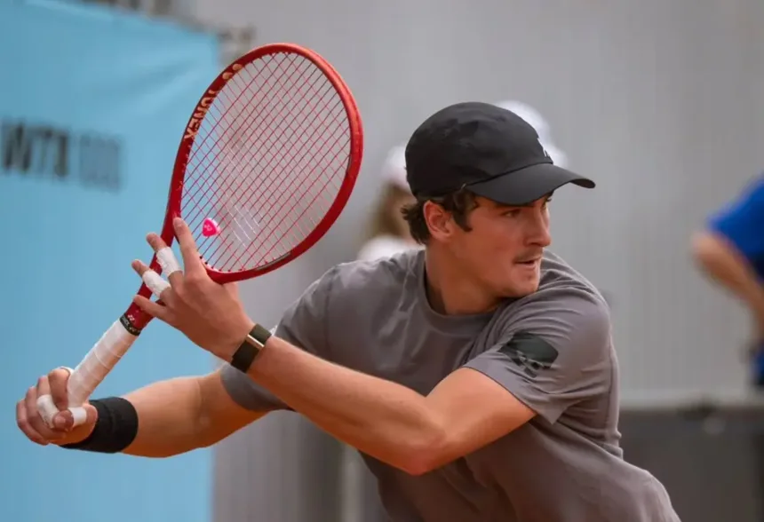 joao-fonseca-x-rafael-jodar:-veja-horario-e-onde-assistir-ao-jogo-do-masters-1000-de-madri