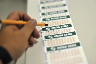 mega-sena-acumula-e-vai-a-r$-115-milhoes;-tres-apostas-goianas-bateram-na-trave