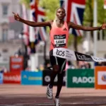 maratona-de-londres-2026:-sabastian-sawe-faz-historia-e-completa-primeira-maratona-em-menos-de-duas-horas