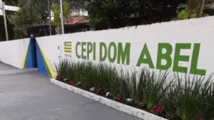 diretor-de-colegio-e-condenado-por-comentarios-gordofobicos-contra-professora,-em-goiania