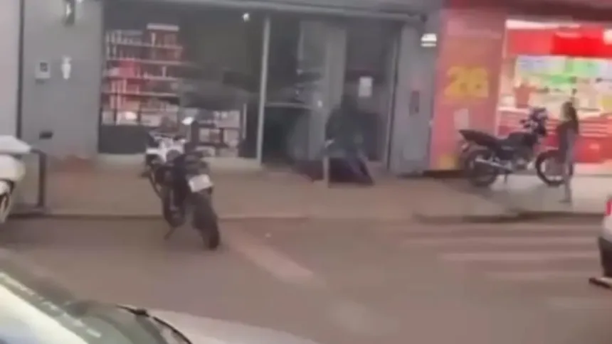 pastor-impede-fuga-de-suspeitos-apos-furto-em-comercio-de-alexania